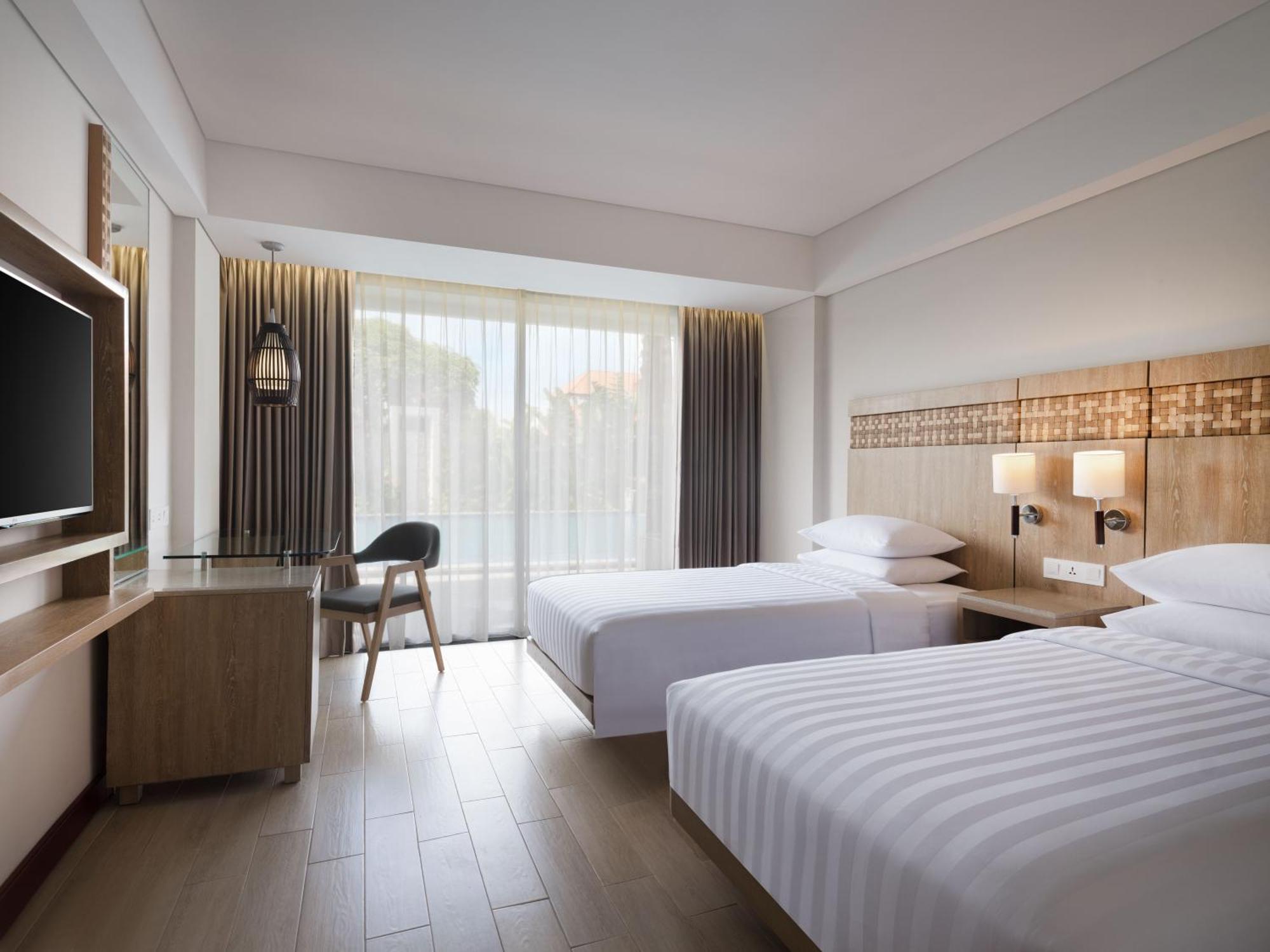 Fairfield By Marriott Bali 4* Legian
