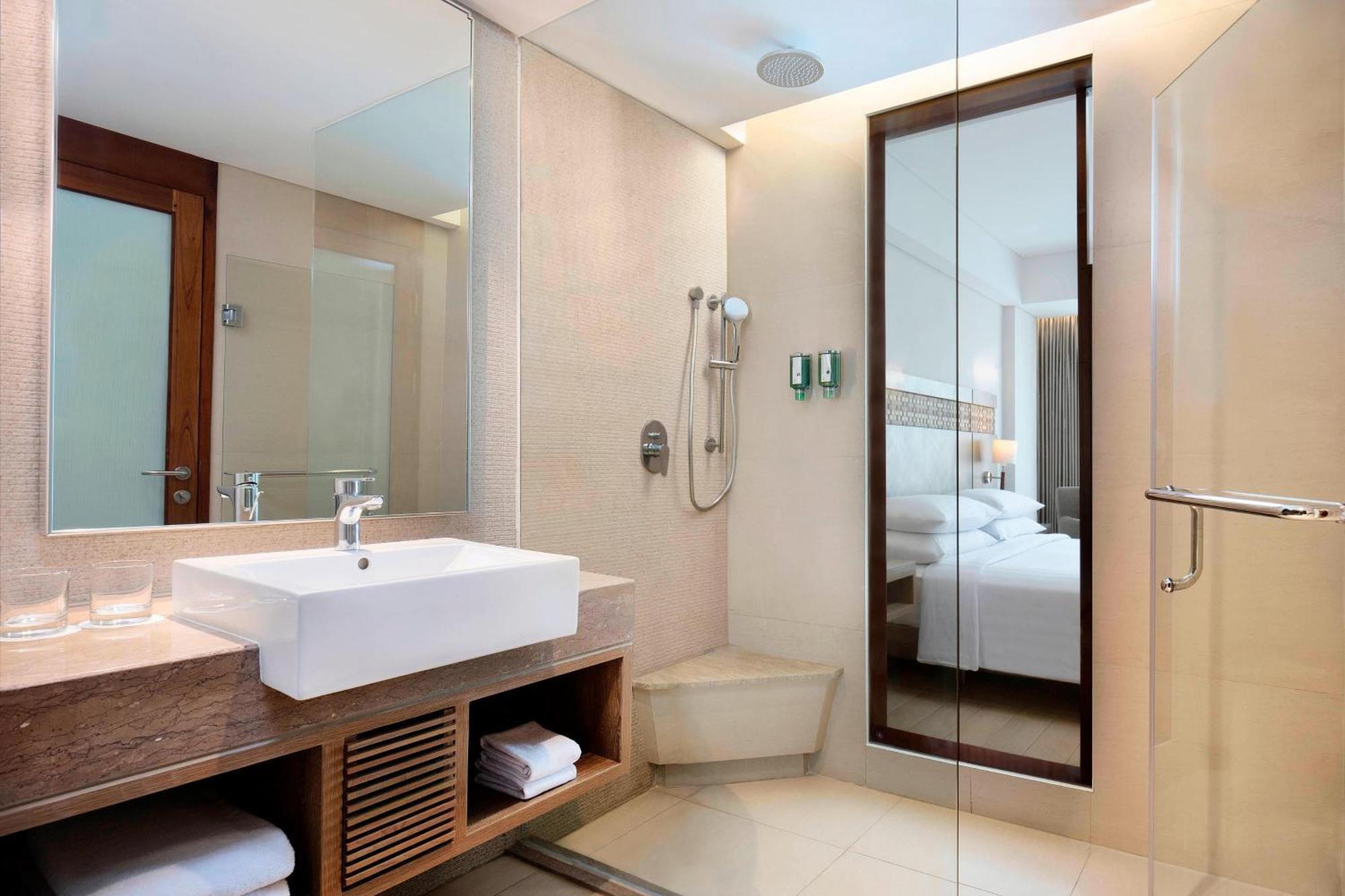Fairfield By Marriott Bali 4* Legian